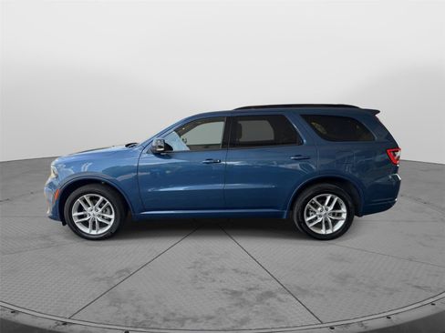 Used 2025 Dodge Durango GT AWD/4WD image 3
