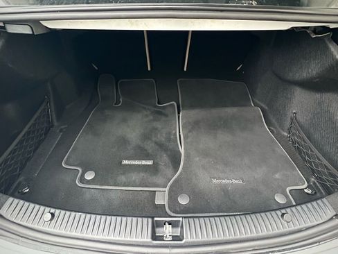 Used 2019 Mercedes-Benz C 300 Sedan image 23