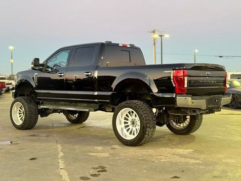 Used 2022 Ford F250 Lariat w/ Lariat Ultimate Package image 5