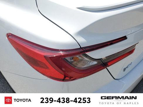 New 2025 Toyota Camry SE w/ Convenience Package FWD image 15