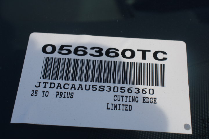 Certified 2025 Toyota Prius Limited FWD image 34