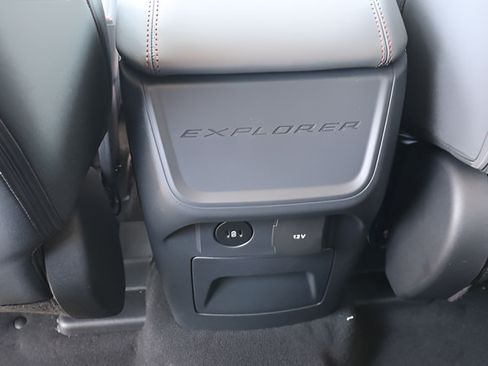New 2026 Ford Explorer Active AWD/4WD image 23