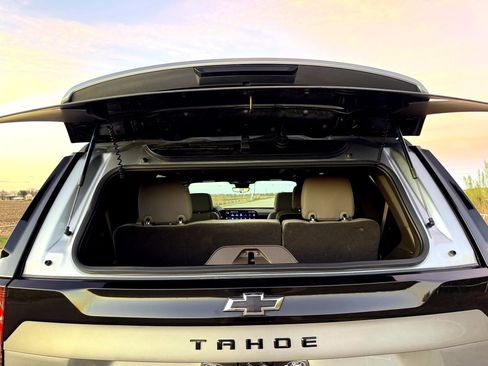 Used 2025 Chevrolet Tahoe Z71 w/ Z71 Off-Road Package image 11