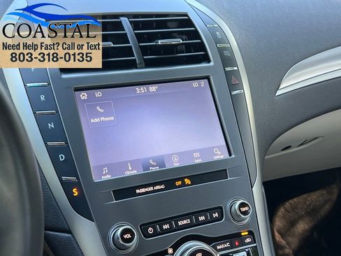 Used 2020 Lincoln MKZ w/ Convenience Package FWD image 41