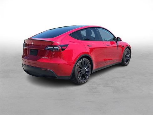 Used 2022 Tesla Model Y Performance AWD/4WD image 6