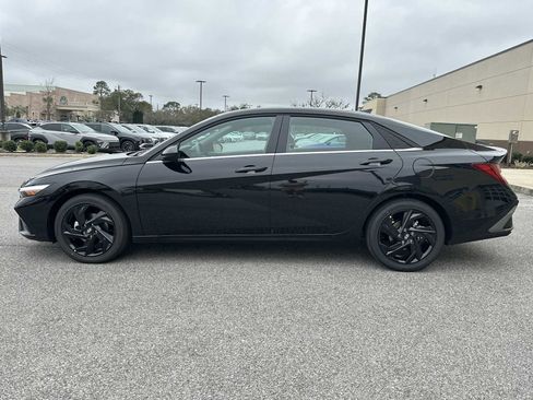 New 2026 Hyundai Elantra SEL Sport Premium image 4