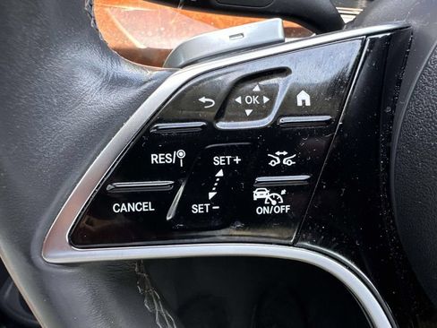 Used 2022 Mercedes-Benz E 350 4MATIC Sedan image 17