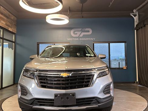 Used 2024 Chevrolet Equinox LT AWD/4WD image 8