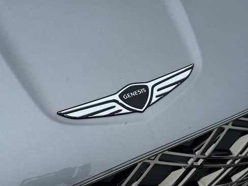 New 2026 Genesis GV70 2.5T Advanced image 8