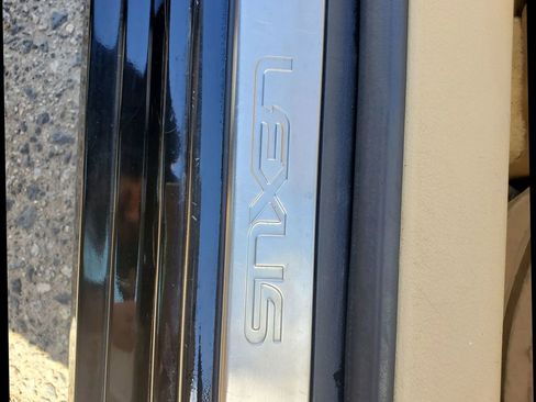 Used 2013 Lexus ES 350 w/ Luxury Pkg image 34