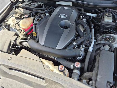 Used 2018 Lexus IS 300 F Sport RWD image 20