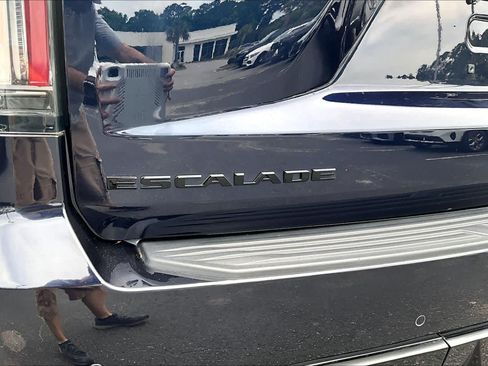 Used 2024 Cadillac Escalade Sport Platinum w/ LPO, ONYX Package AWD/4WD image 58
