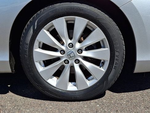 Used 2015 Honda Accord EX-L image 8