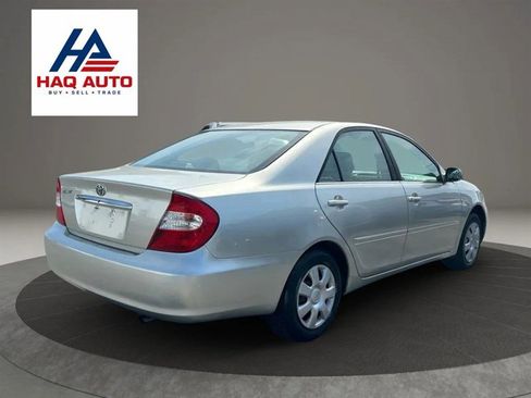 Used 2002 Toyota Camry SE FWD image 5