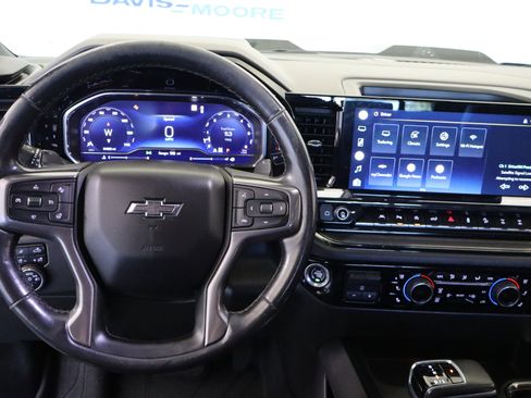 Used 2022 Chevrolet Silverado 1500 ZR2 w/ Technology Package image 23