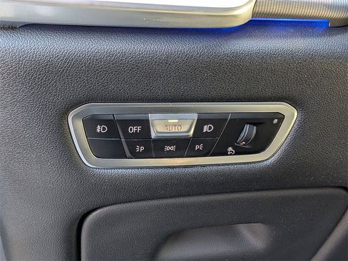 Used 2019 BMW X5 xDrive40i w/ Convenience Package image 17