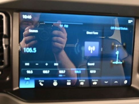 Certified 2023 Ford Bronco Badlands image 18