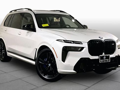 Used 2025 BMW X7 M60i AWD/4WD image 2
