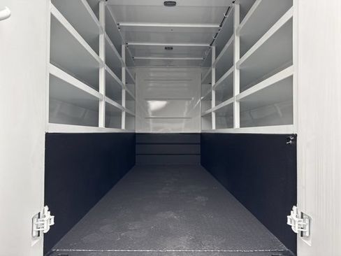 Used 2024 RAM 5500 Tradesman w/ Max Tow Package RWD image 18