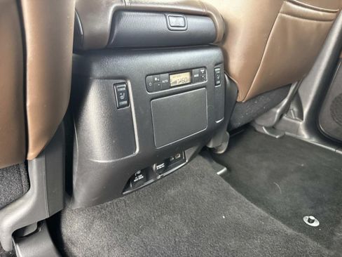 Used 2023 Nissan Armada Platinum w/ Captain's Chairs Package AWD/4WD image 11