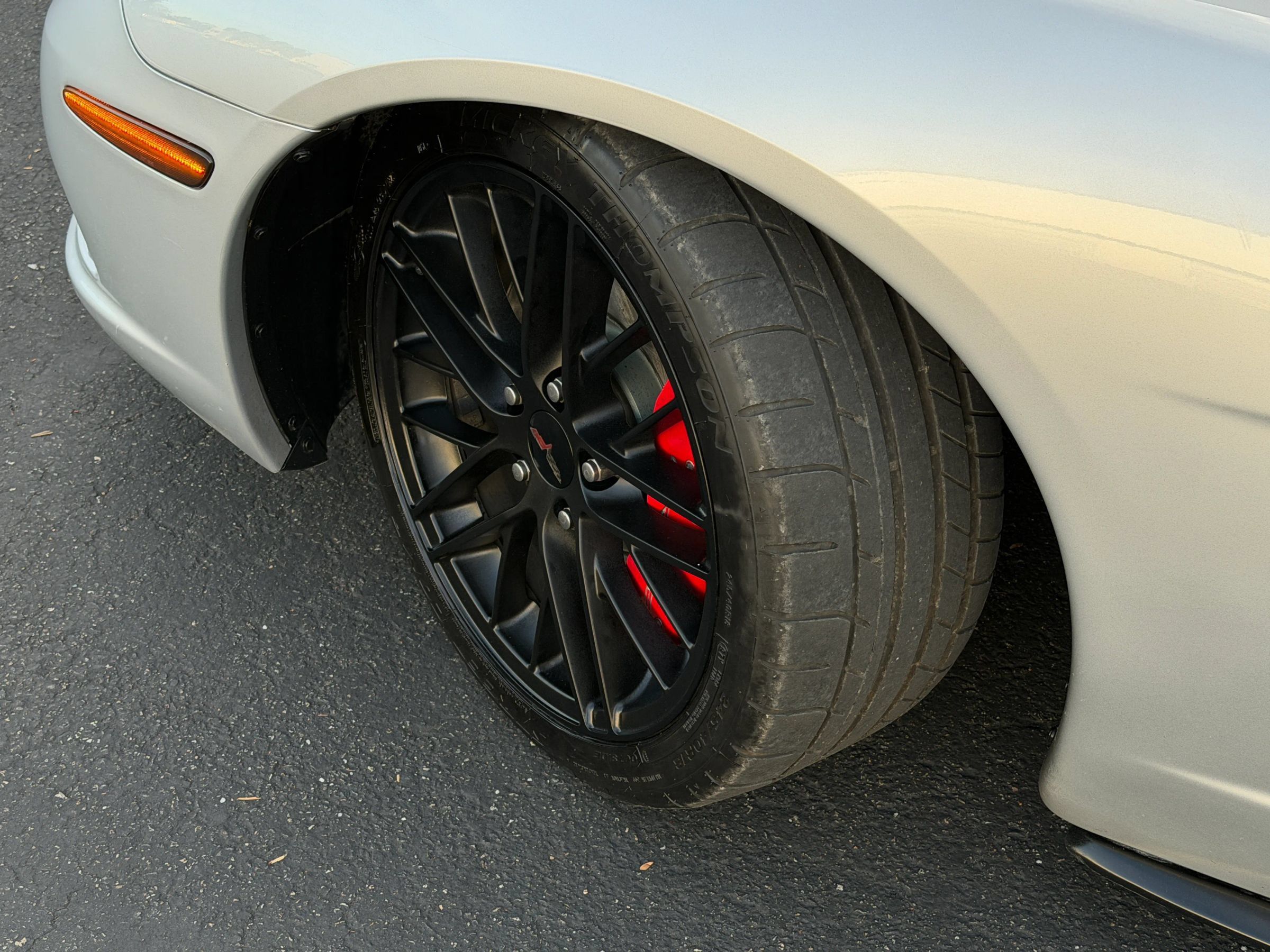 Used 2009 Chevrolet Corvette Coupe w/ Preferred Equipment Group RWD image 6
