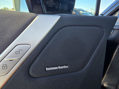 New 2026 BMW iX xDrive60 w/ Executive Package image 16