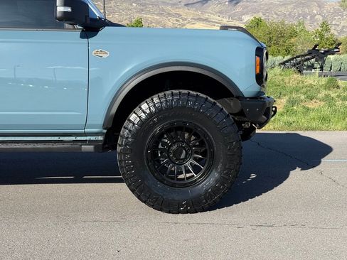 Used 2023 Ford Bronco Wildtrak AWD/4WD image 3