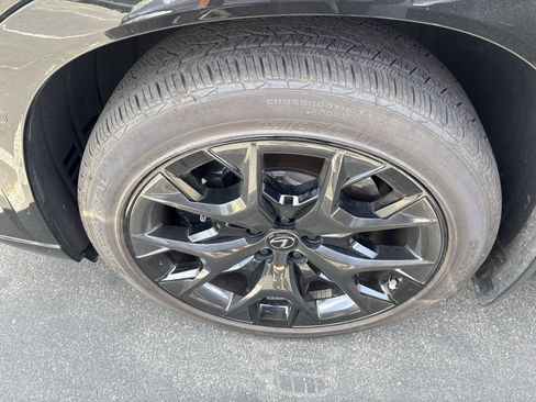 Used 2024 Lexus TX 500h AWD w/ Technology Package image 36