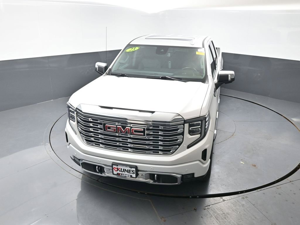 Used 2023 GMC Sierra 1500 Denali AWD/4WD image 46