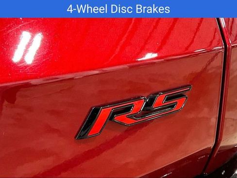 Certified 2024 Chevrolet Traverse RS w/ LPO, Floor Liner Package AWD/4WD image 23
