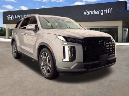 Used 2025 Hyundai Palisade SEL FWD image 4