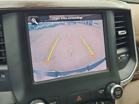 Used 2020 RAM 1500 Laramie RWD image 13
