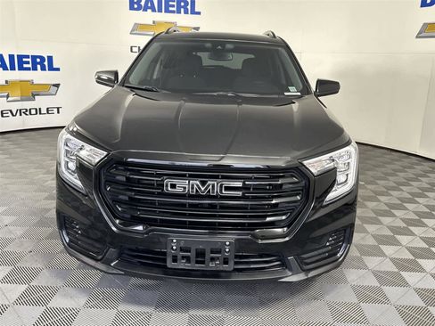 Certified 2023 GMC Terrain SLE w/ Elevation Edition AWD/4WD image 8