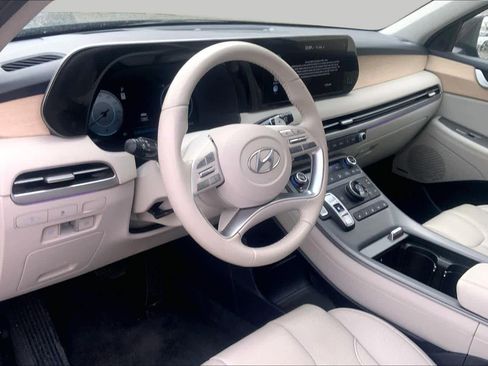 Used 2024 Hyundai Palisade Limited FWD image 30