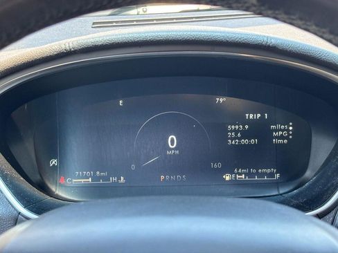 Used 2019 Lincoln Nautilus Select FWD image 18