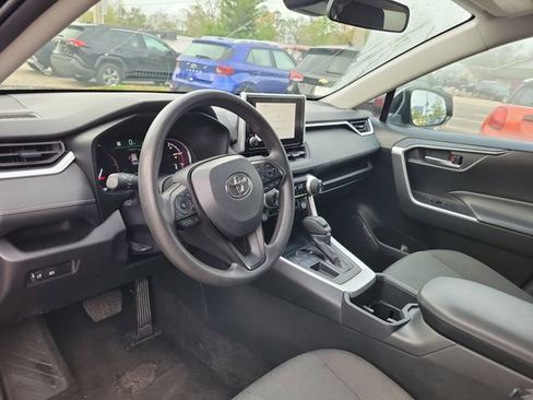 Used 2024 Toyota RAV4 XLE FWD image 13