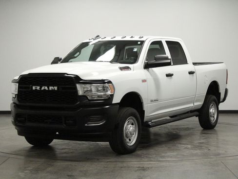 Used 2022 RAM 2500 Tradesman AWD/4WD image 4