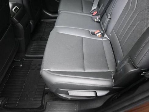 Used 2025 Hyundai Santa Fe XRT AWD/4WD image 23