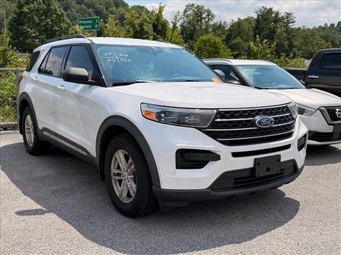 Used 2020 Ford Explorer XLT w/ Comfort Package AWD/4WD image 23