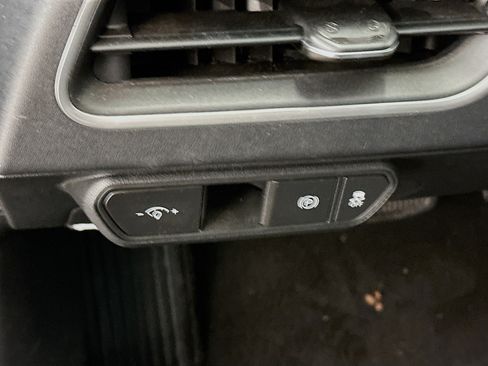 Used 2025 Kia K4 LXS image 17