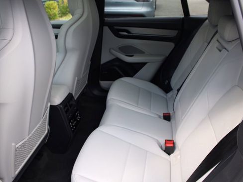 New 2025 Porsche Macan 4S Electric image 26