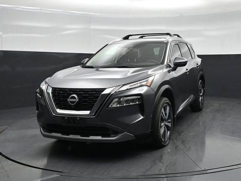 Used 2023 Nissan Rogue SL w/ SL Premium Package FWD image 50