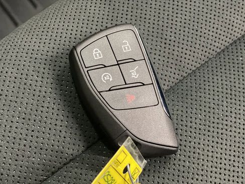 Used 2024 Chevrolet Blazer EV RS image 30