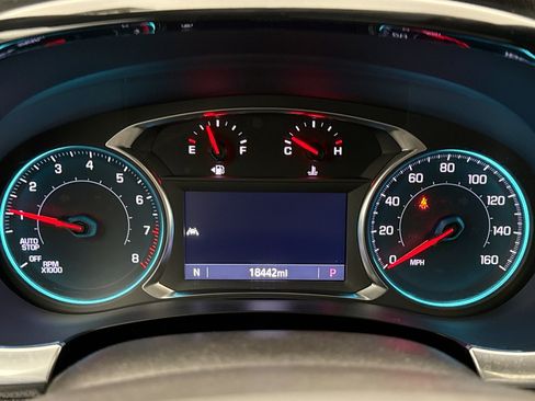 Used 2023 Chevrolet Traverse RS AWD/4WD image 10