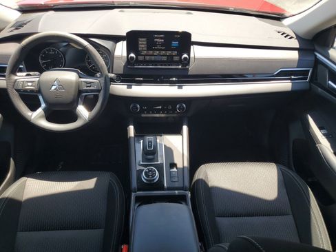 Used 2024 Mitsubishi Outlander ES AWD/4WD image 24