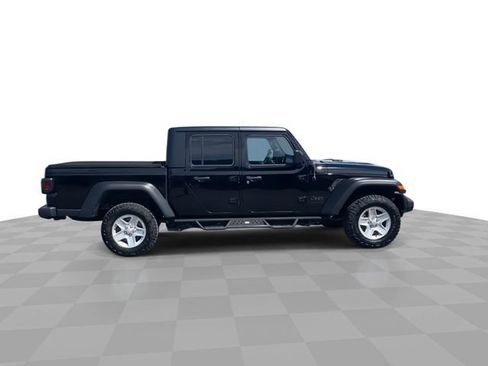 Used 2020 Jeep Gladiator Sport w/ Quick Order Package 24S AWD/4WD image 9