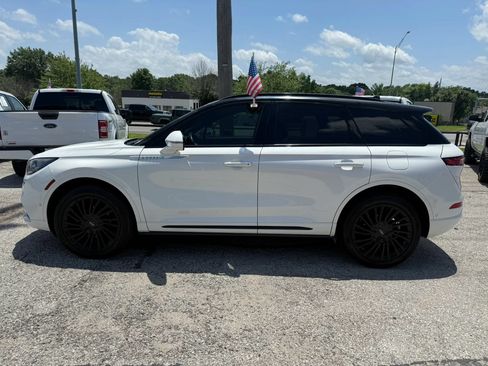 Used 2022 Lincoln Corsair Reserve w/ Equipment Group 201A AWD/4WD image 8