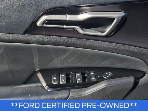 Used 2023 Kia Sportage EX image 27
