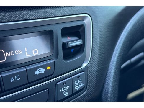 Used 2025 Honda Passport TrailSport image 30