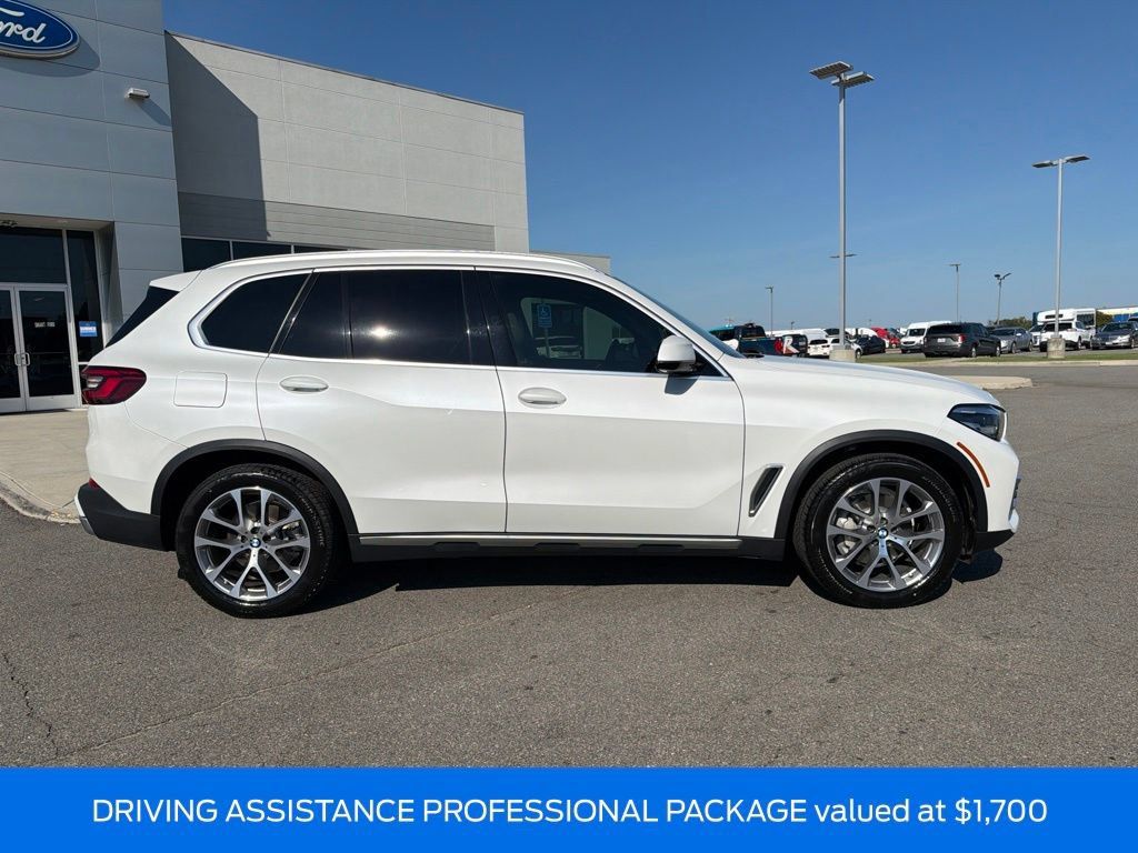 Used 2019 BMW X5 xDrive40i AWD/4WD image 2